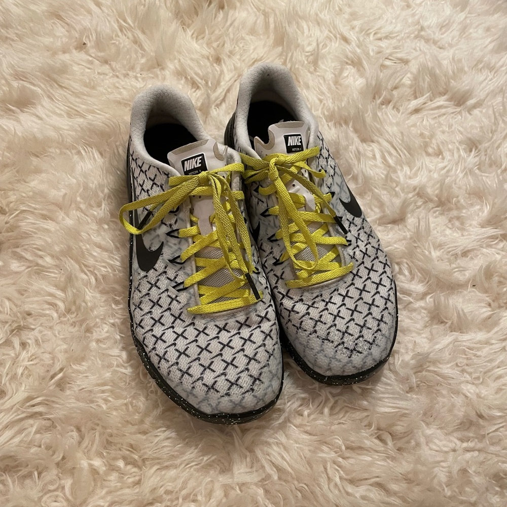 Nike Women's Metcon 4 Premium Training Shoe White/Black-Dynamic Yellow